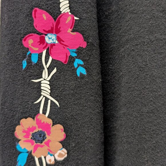 Vans Barbeesha Long Sleeve Graphic Tee in Black - Picture 5 of 16